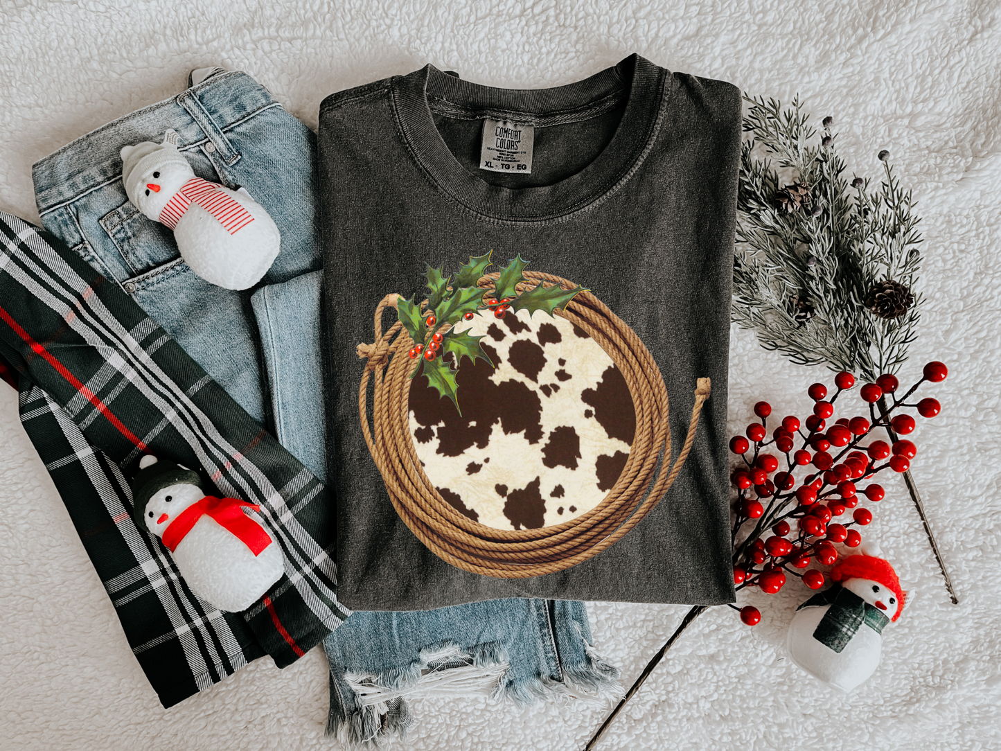 Mistletoe Rope Comfort Colors Graphic Tee